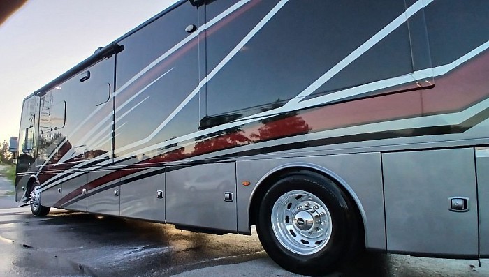 RV Detailing & Cleaning Services